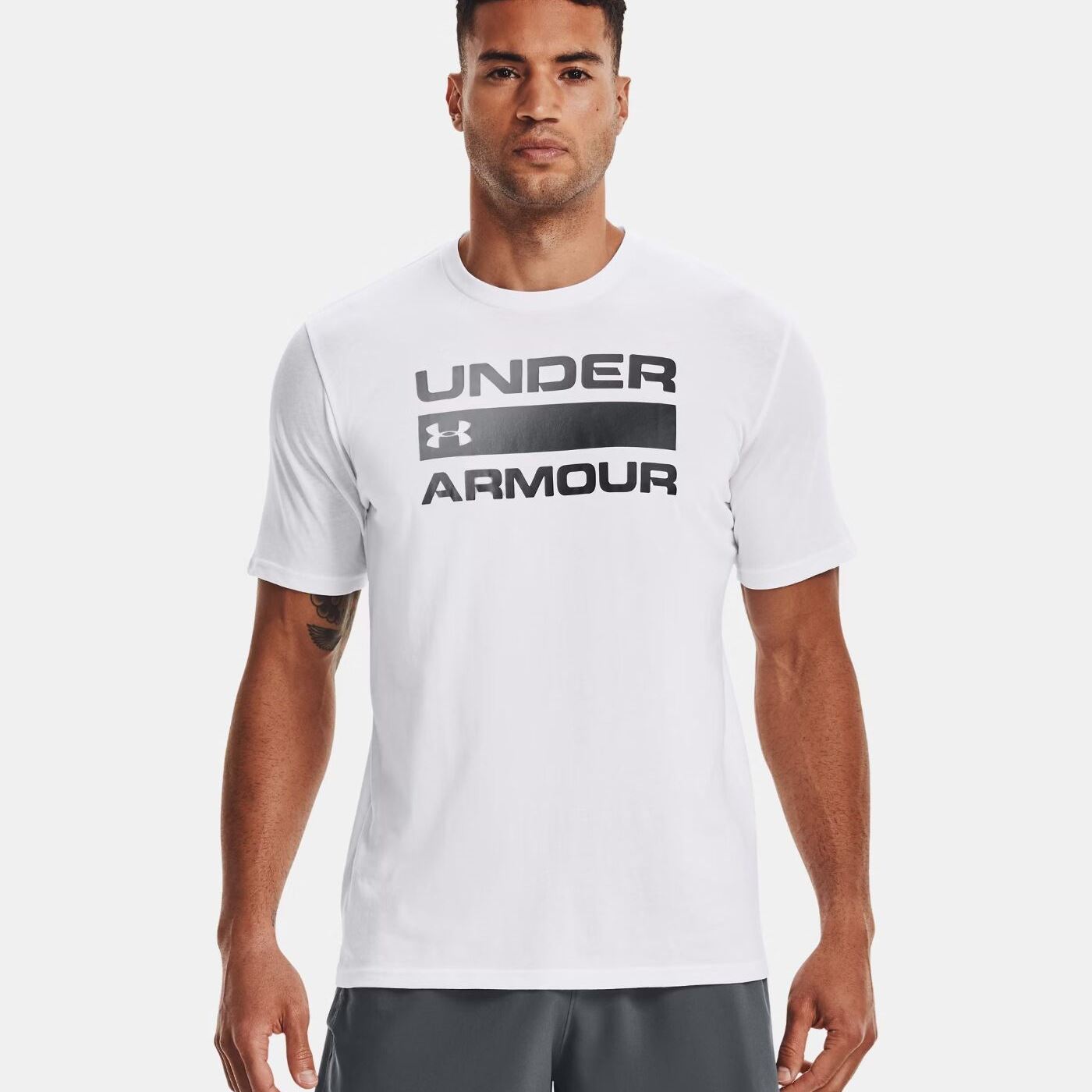 Футболка Under Armour Team Issue Wordmark 1329582-100
