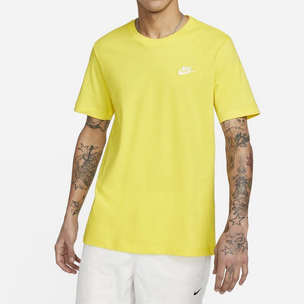 Футболка Nike Sportswear Club Tee AR4997-732