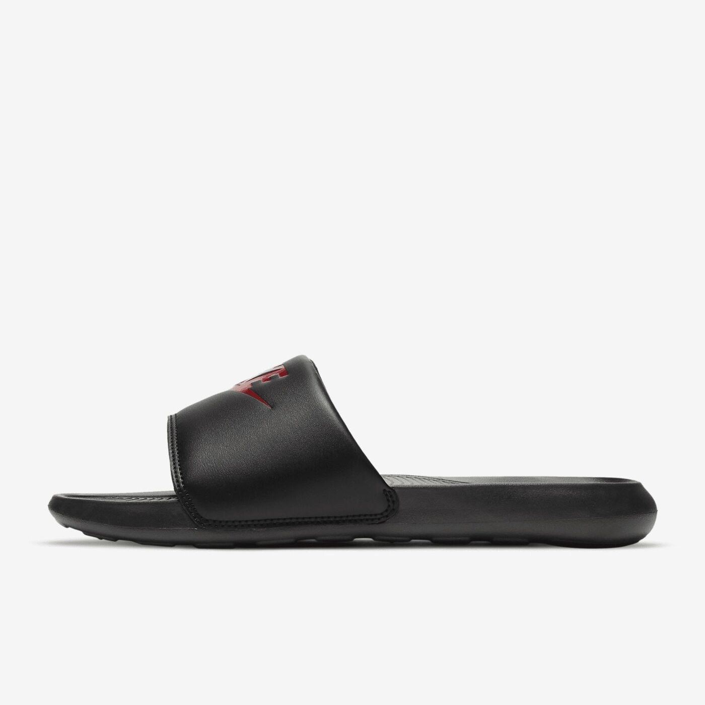 Тапочки Nike Victori One CN9675-004