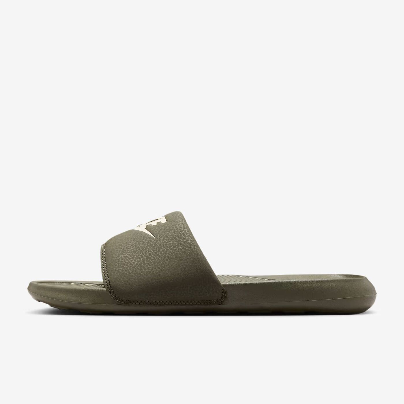 Тапочки Nike Victori One CN9675-303