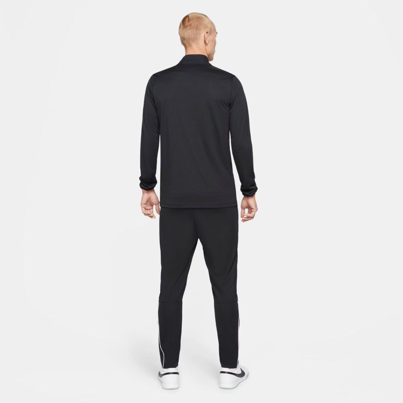 Спортивний костюм Nike Academy 21 CW6131-010