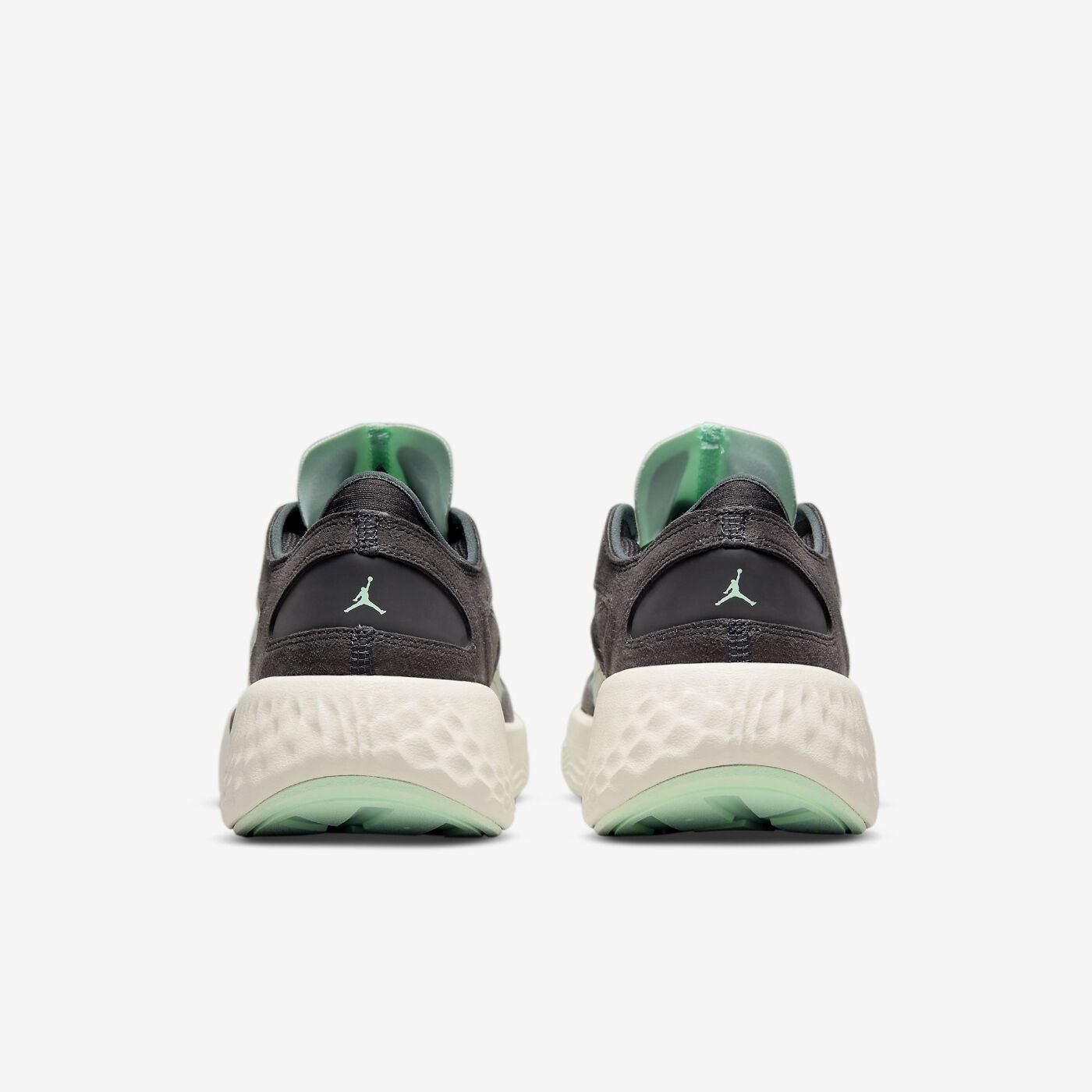 Кросівки Nike Air Jordan Delta 3 Low DN2647-100