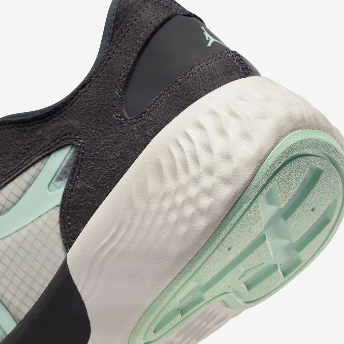 Кросівки Nike Air Jordan Delta 3 Low DN2647-100
