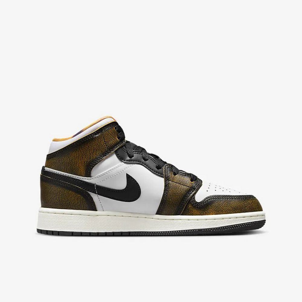 Кросівки Nike Air Jordan 1 Mid SE DQ8418-071