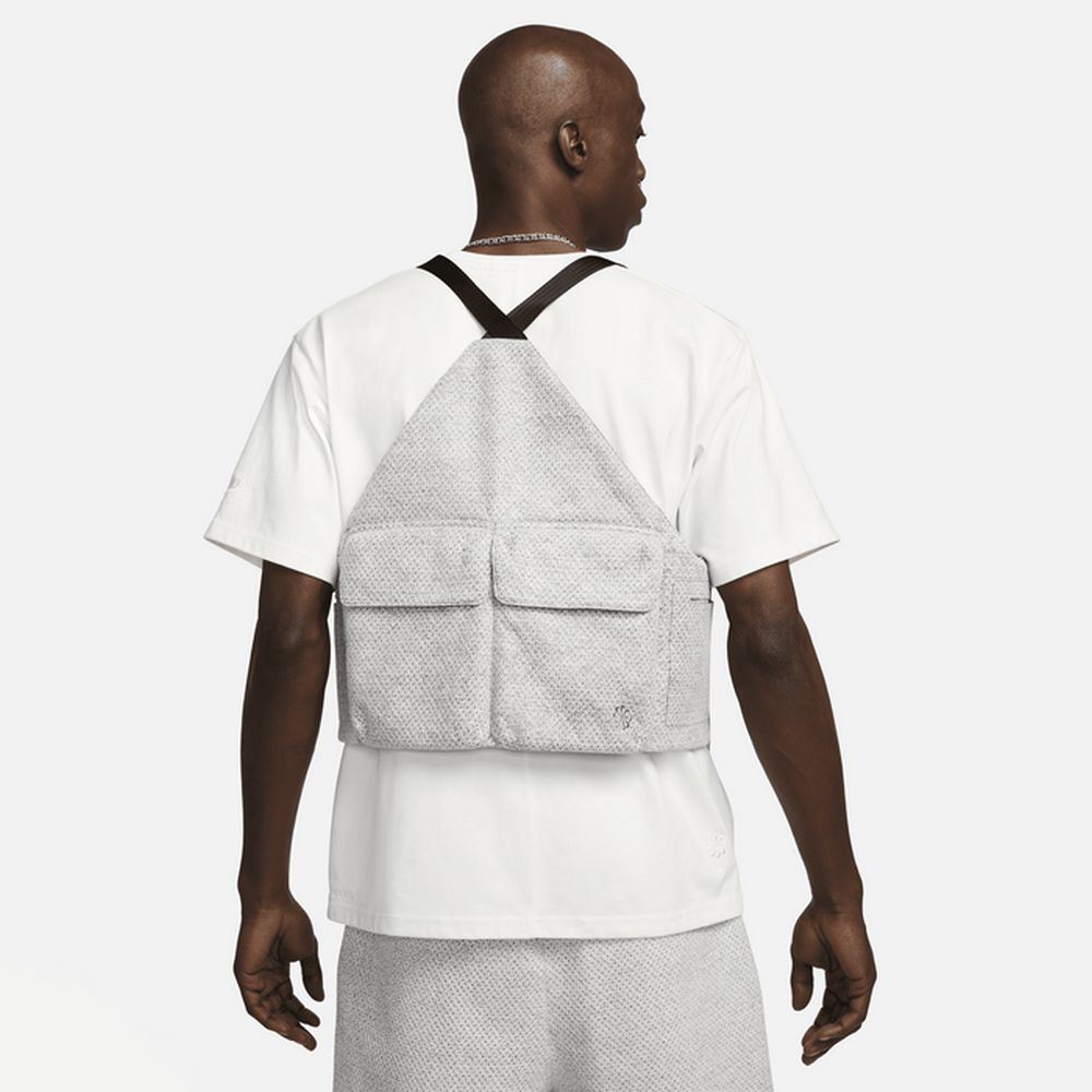 Жилетка Nike Forward Utility Vest DX9403-077