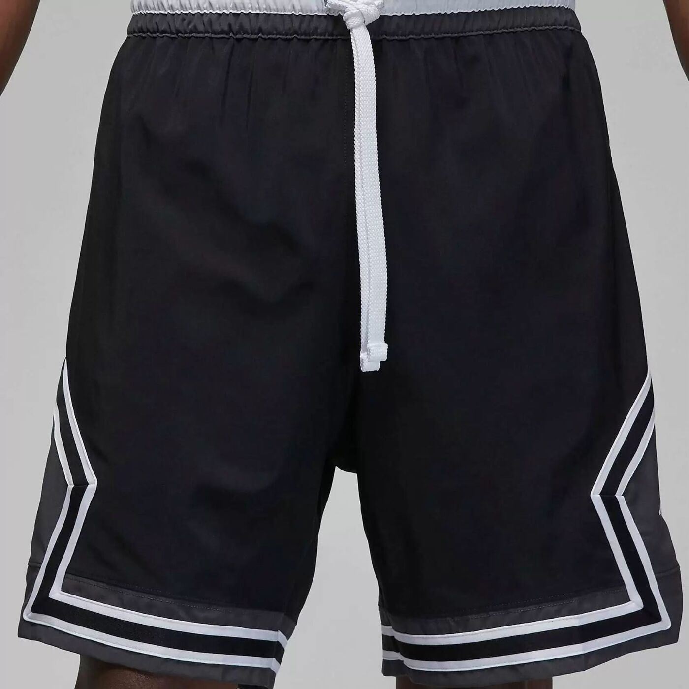 Шорти Nike Air Jordan Dri-FIT Sport Woven Diamond FB7580-010