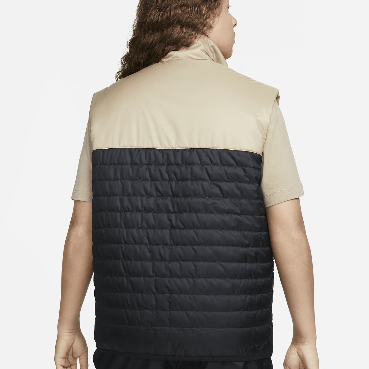 Жилетка Nike Therma-FIT Windrunner Midweight Vest FB8201-010