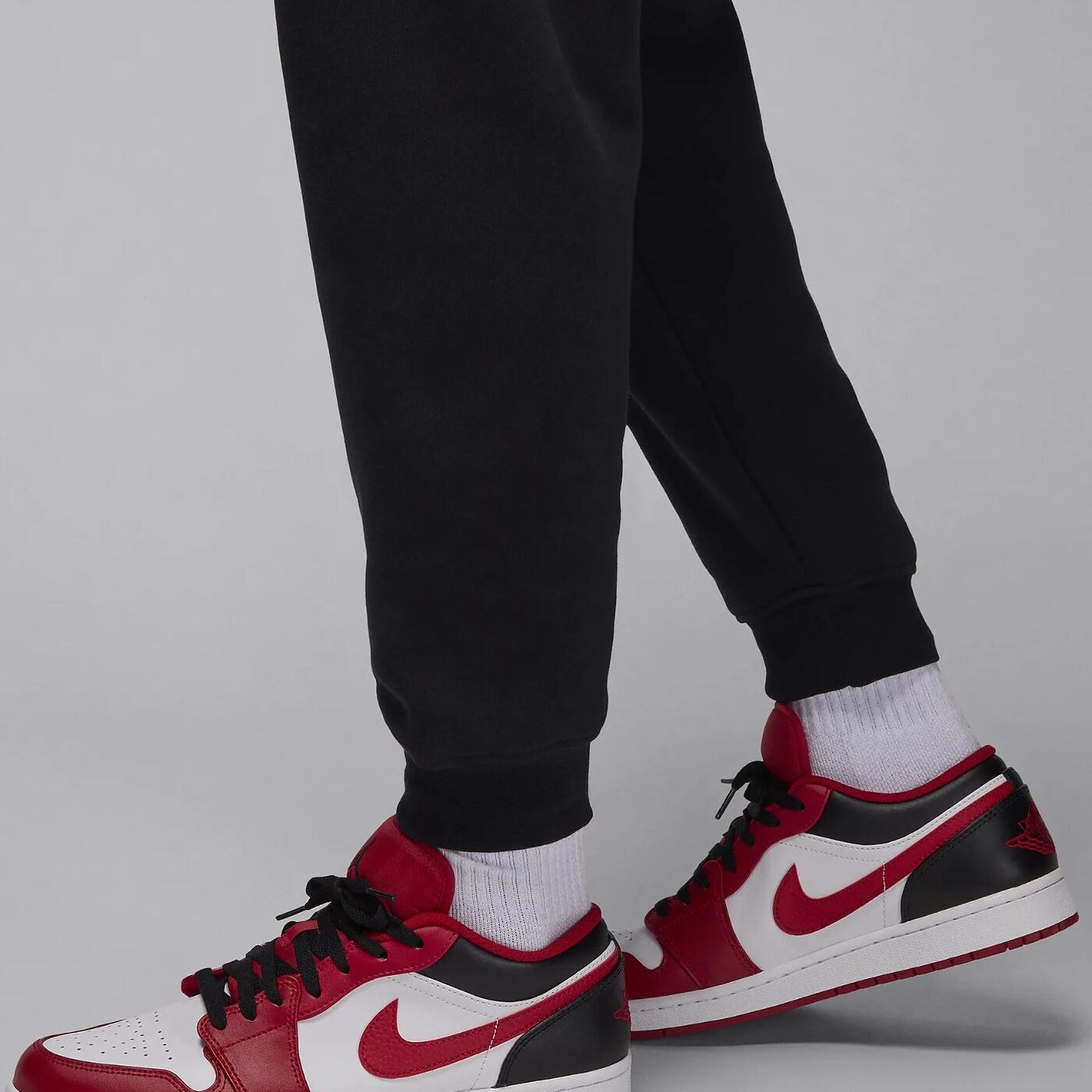 Спортивні штани Nike Air Jordan Essentials Fleece Baseline FD7345-013