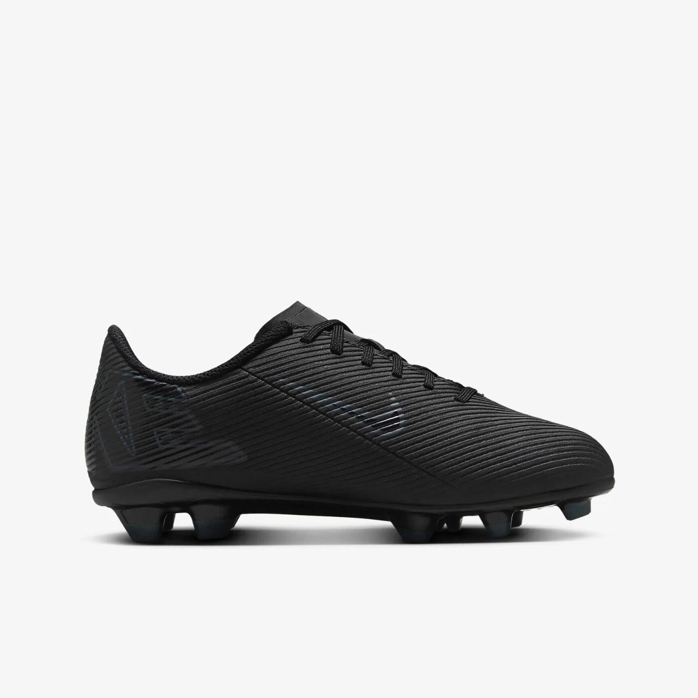Бутси Nike Mercurial Vapor 16 Club FG/MG FQ8286-002