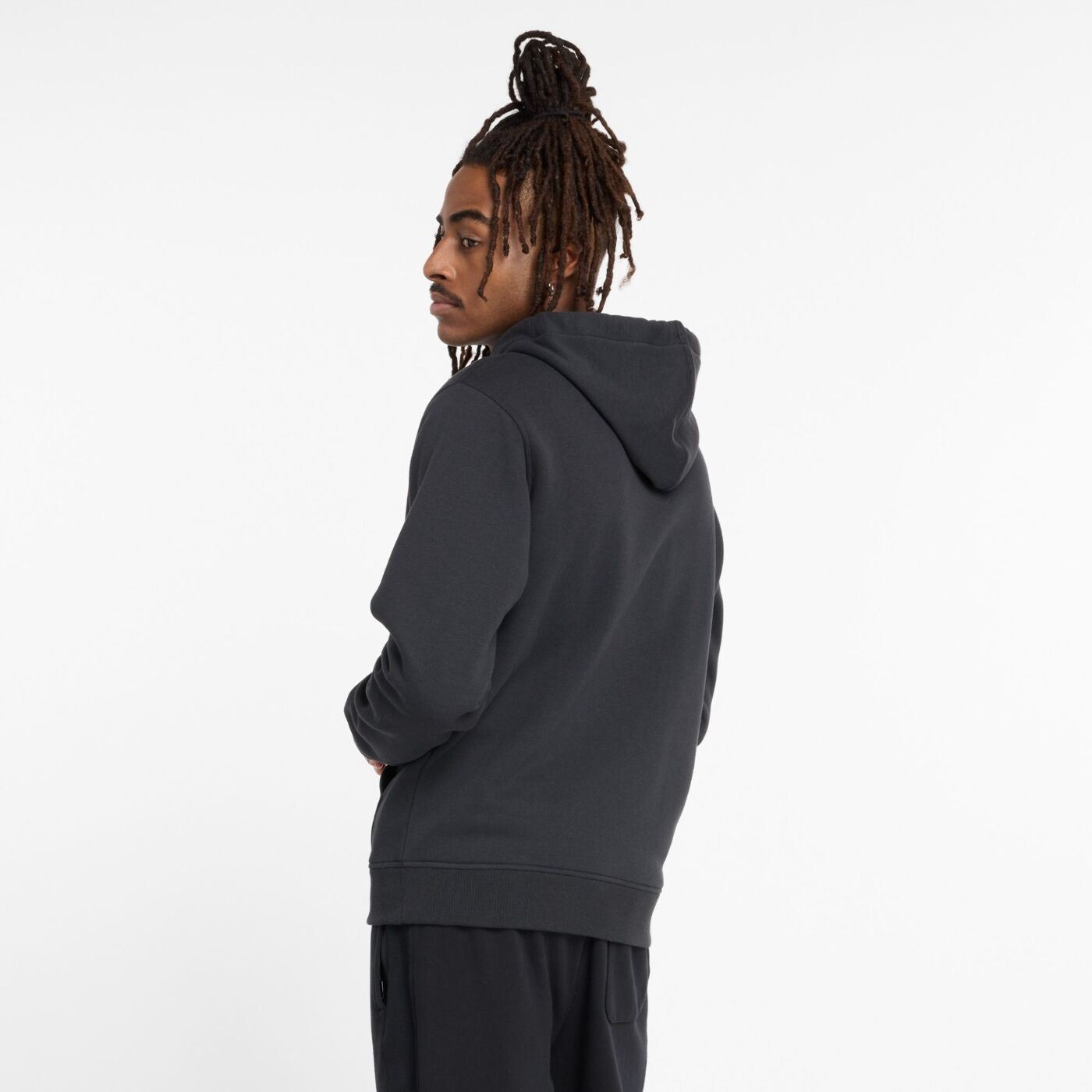 Кофта New Balance Sport Core MT43904BK