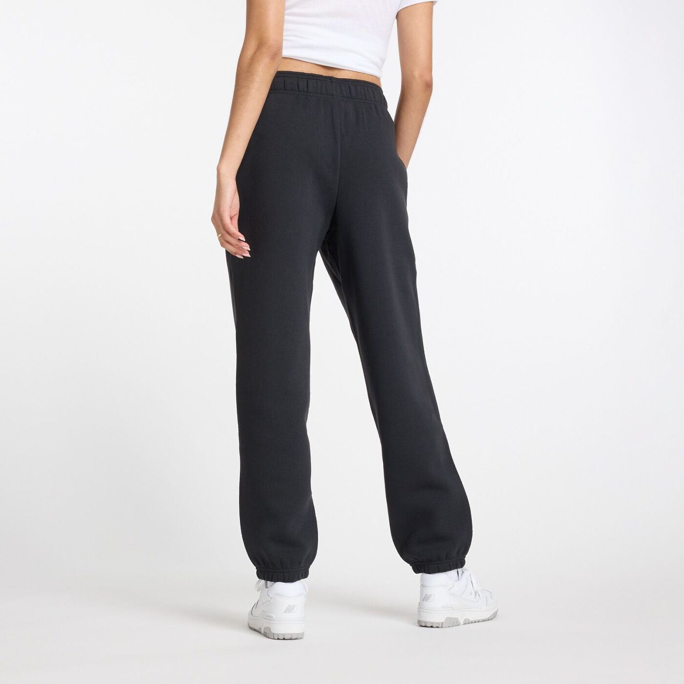 Штани New Balance Sport Essentials Fleece WP41502BK